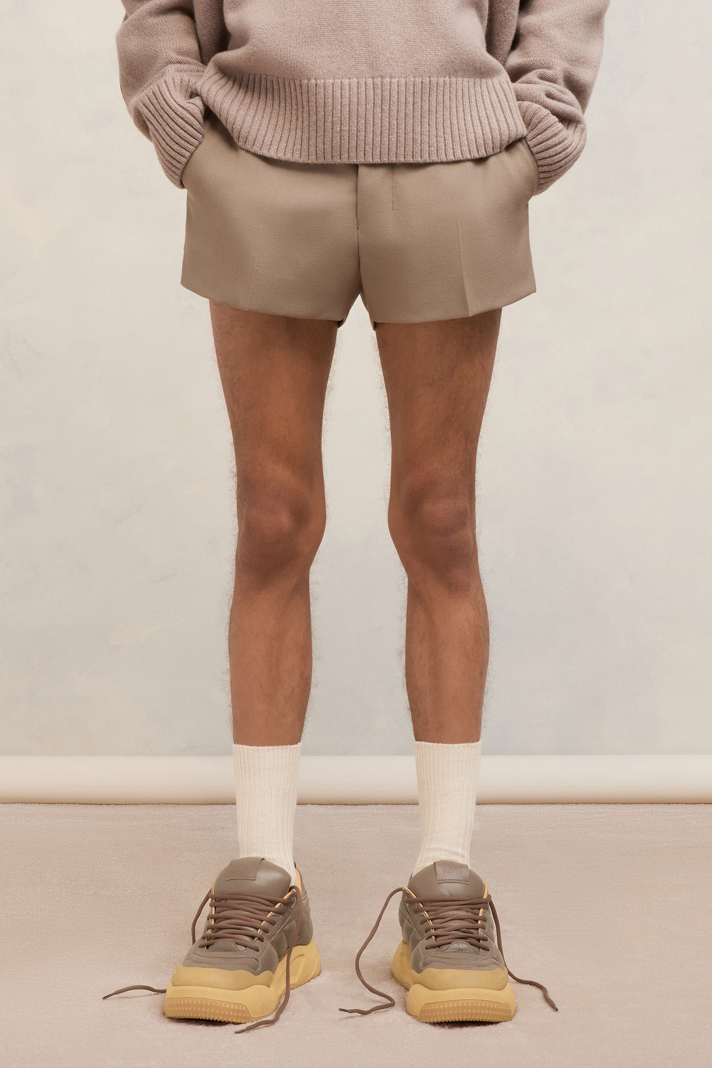 Ami SN1509 low sneakers in leather - Taupe