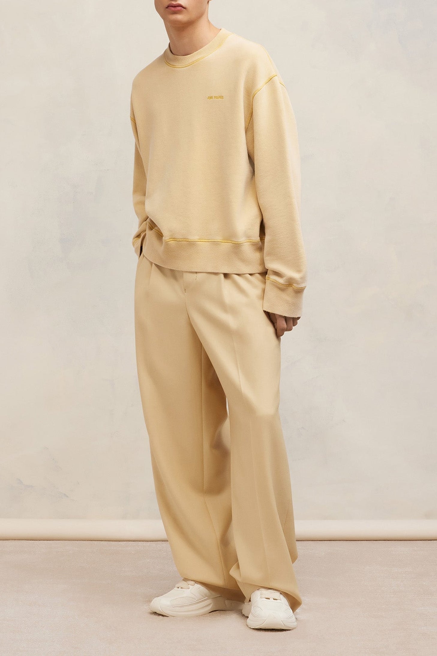 Sweatshirt Ami Paris délavé - Vanilla Cream