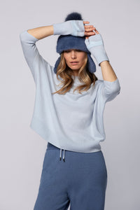 1 QTY NEW MITTENS AVEC DÉTAILS EN CUIR