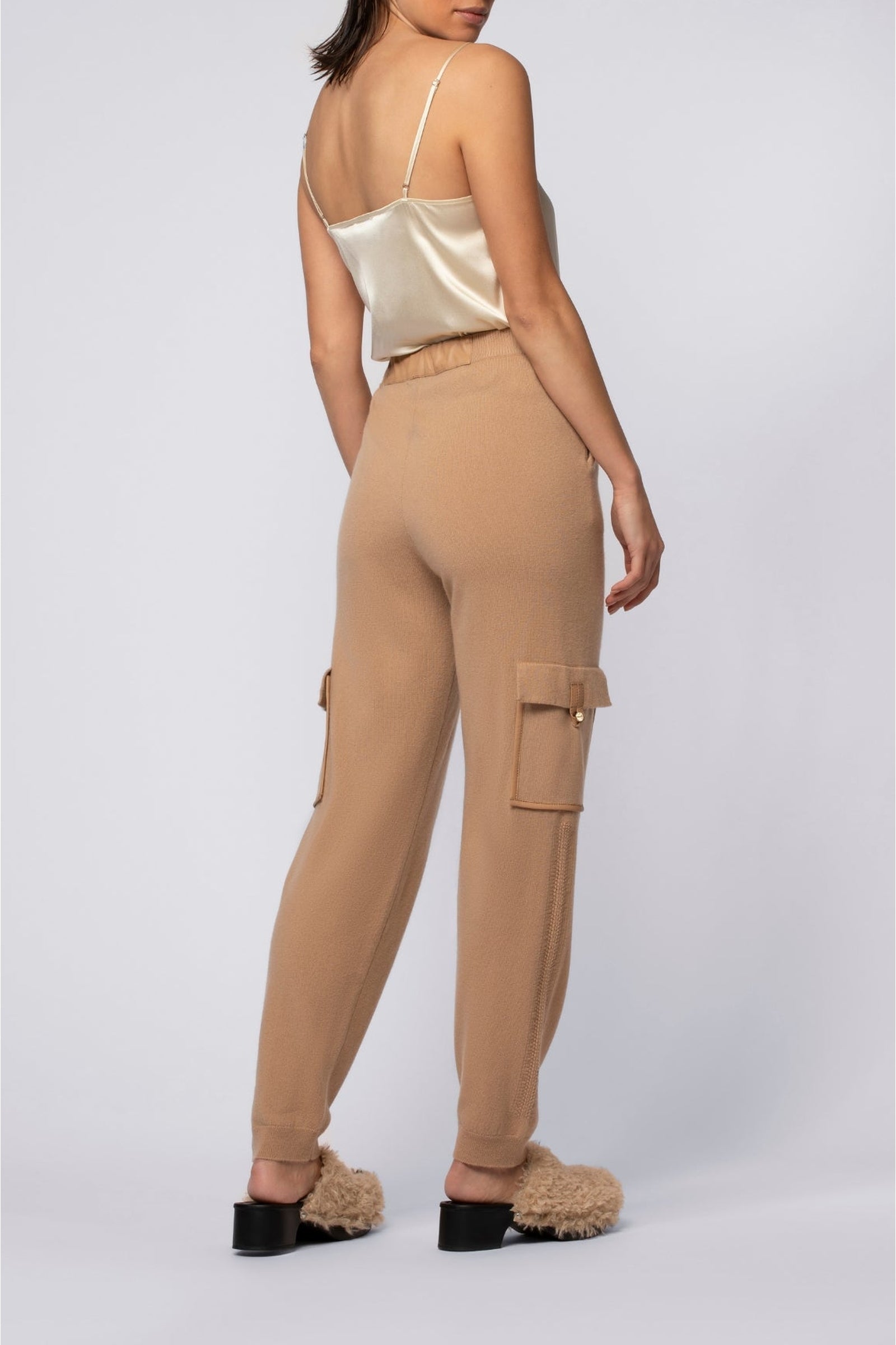 Pantalon Berna en laine et cachemire style jogging - Camel