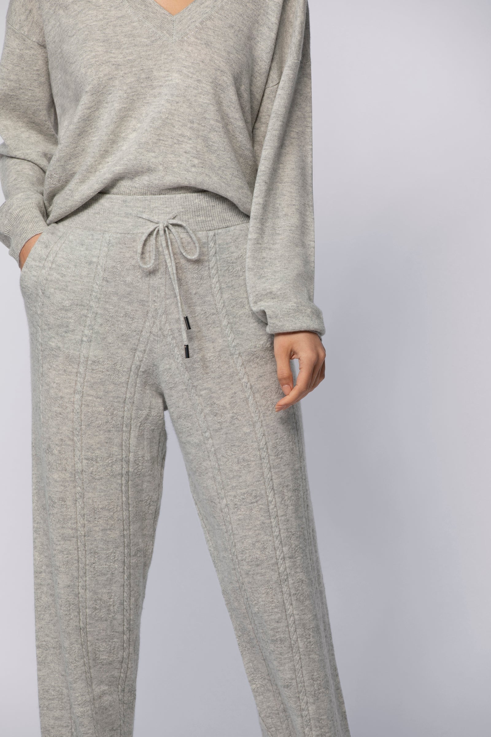 Byna jogging trousers in creative knitwear - Grey