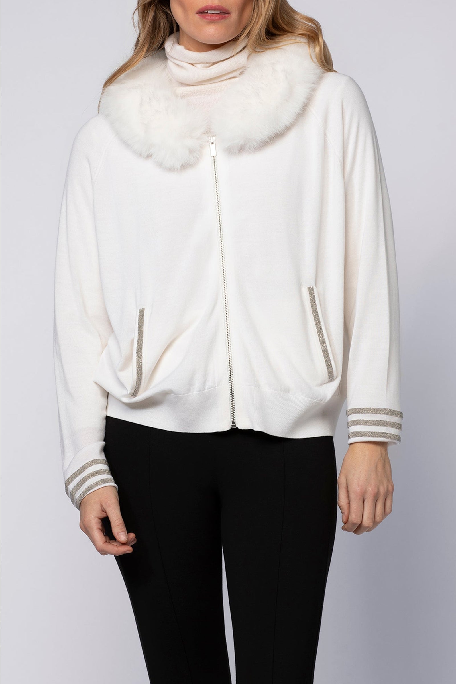 Glen ultra-fine knit cardigan with collar - White