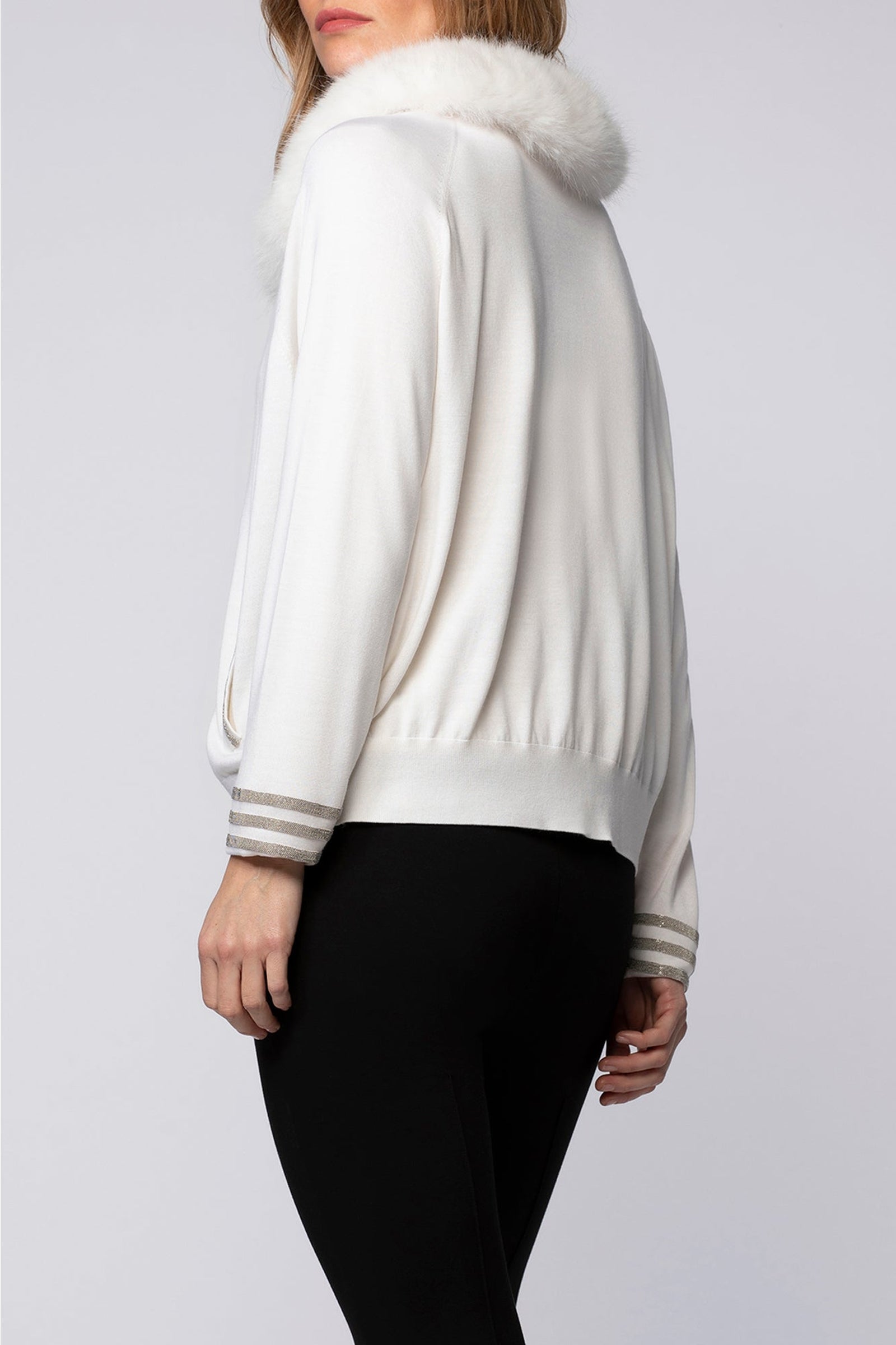 Glen ultra-fine knit cardigan with collar - White