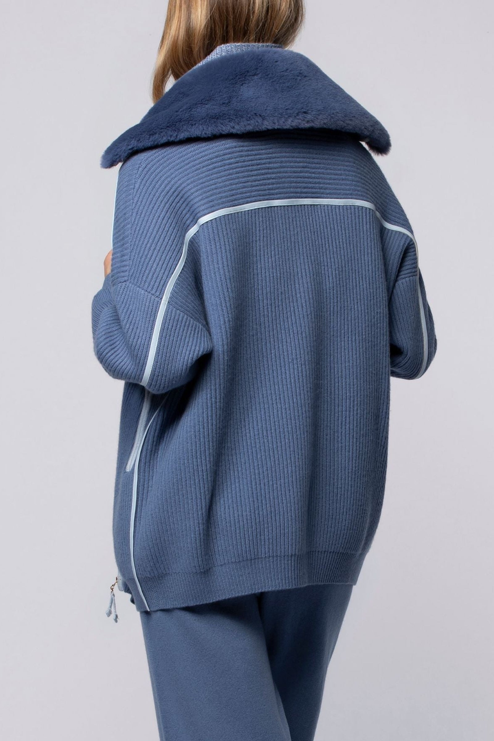 Grana wool and cashmere cardigan with collar - Ocean