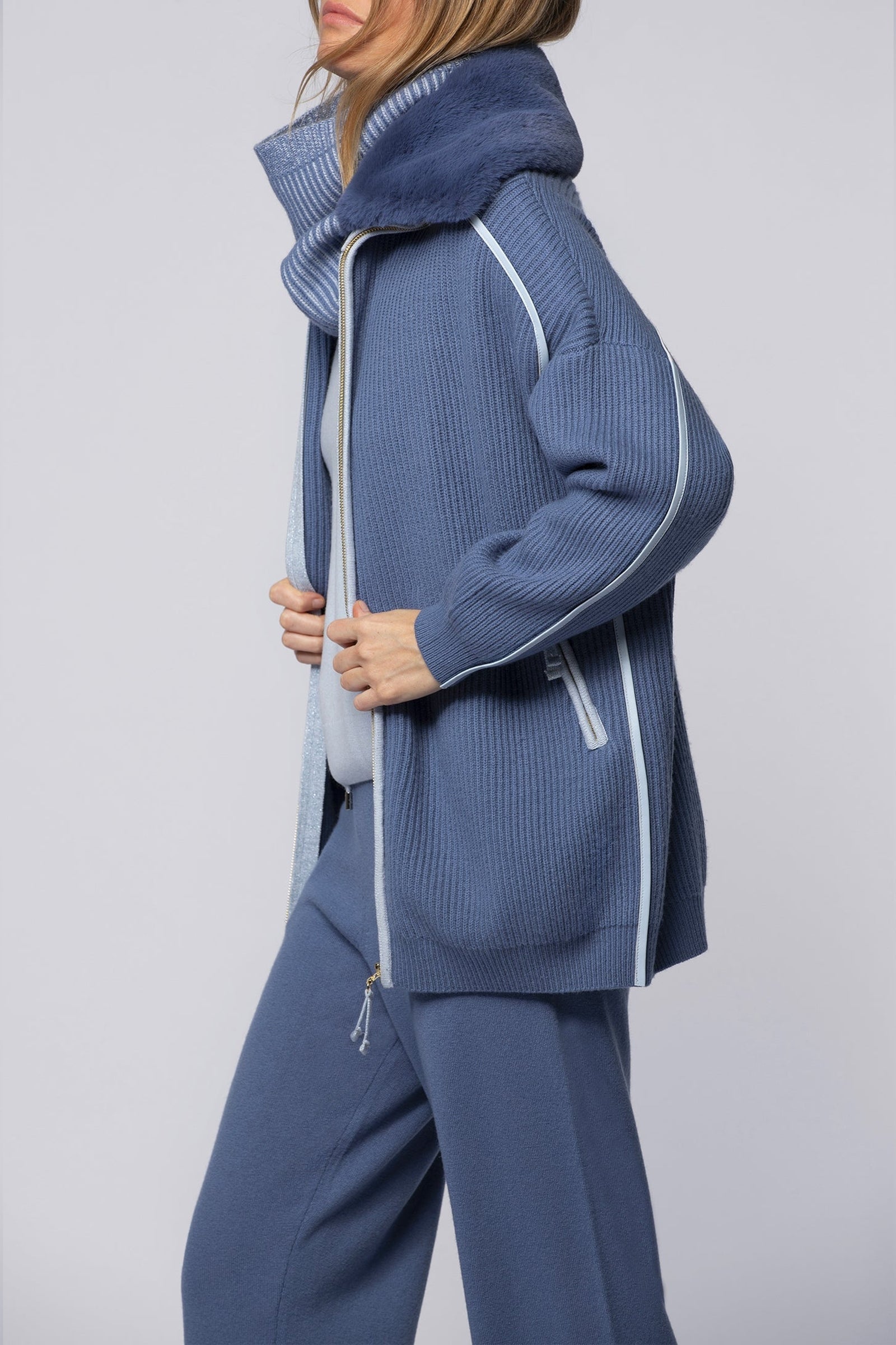 Grana wool and cashmere cardigan with collar - Ocean