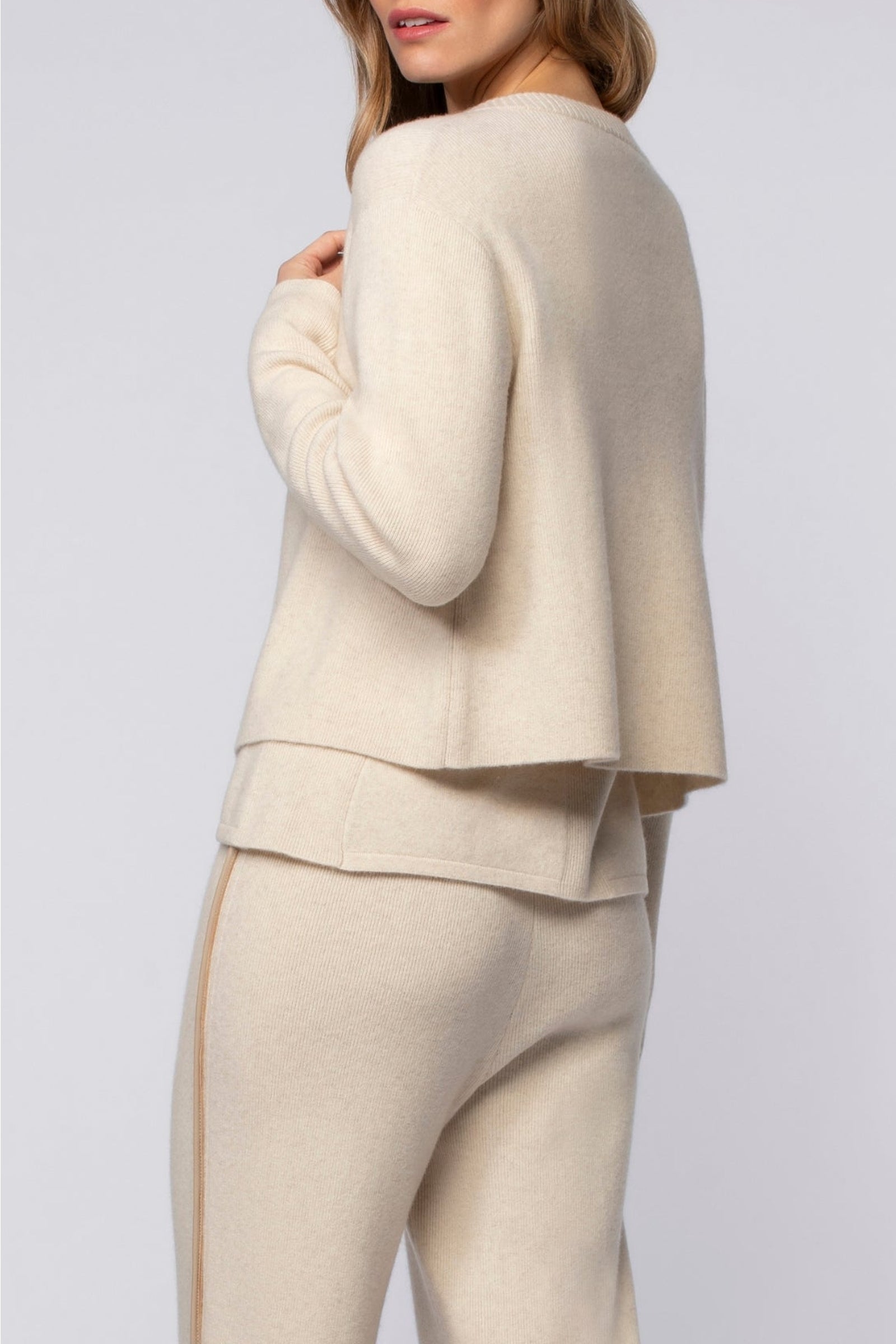 Gualba long-sleeved wool and cashmere cardigan - Beige