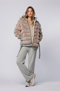 1 QTY NEW MANTEAU IMITATION CHINCHILLA
