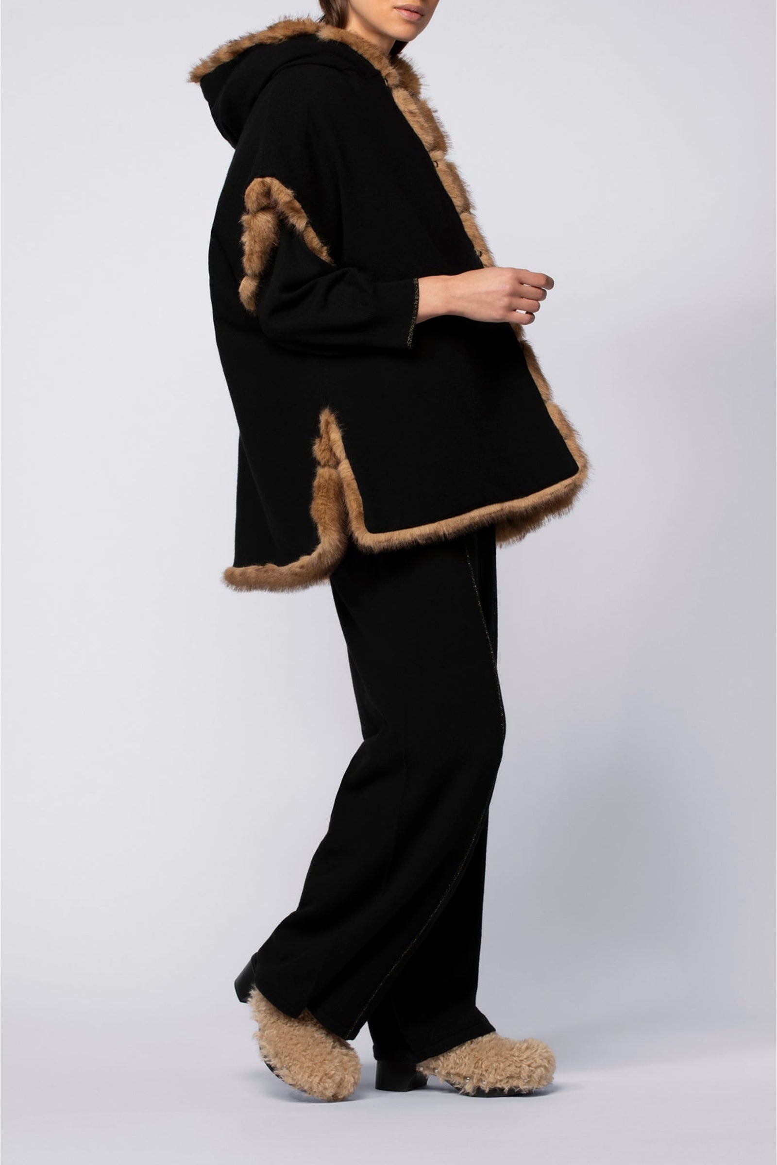 Poncho Pluma à capuche réversible en fausse fourrure - Camel