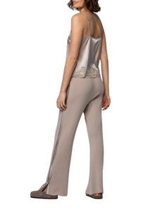 Caraco Tedya à fines bretelles en soie et dentelle - Taupe