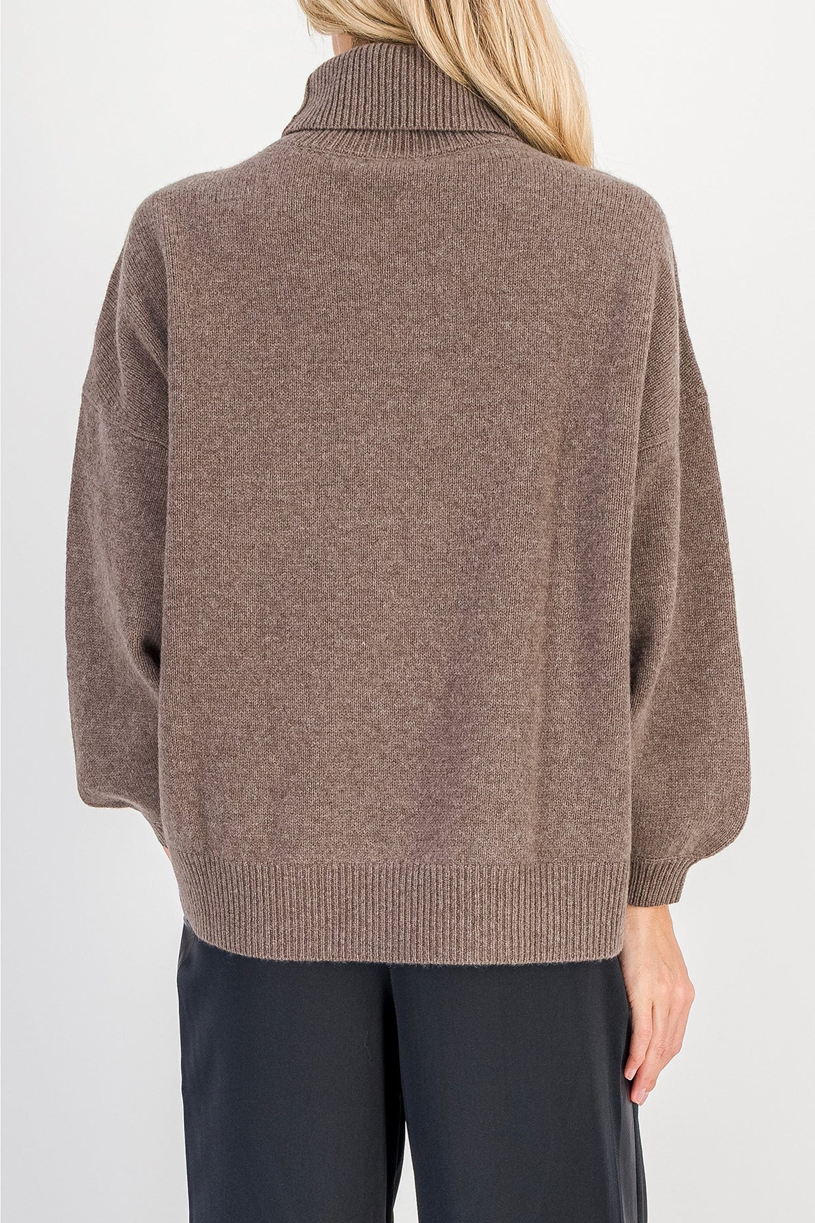 12 QTY NEW PULL COL ROULE