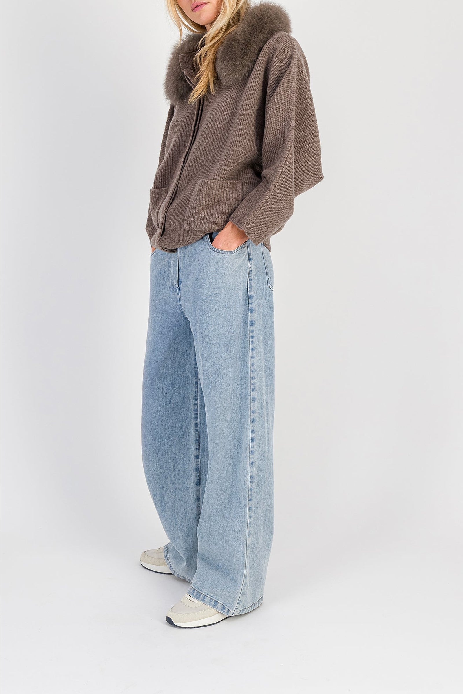 16 QTY NEW GILET COL FOURRURE