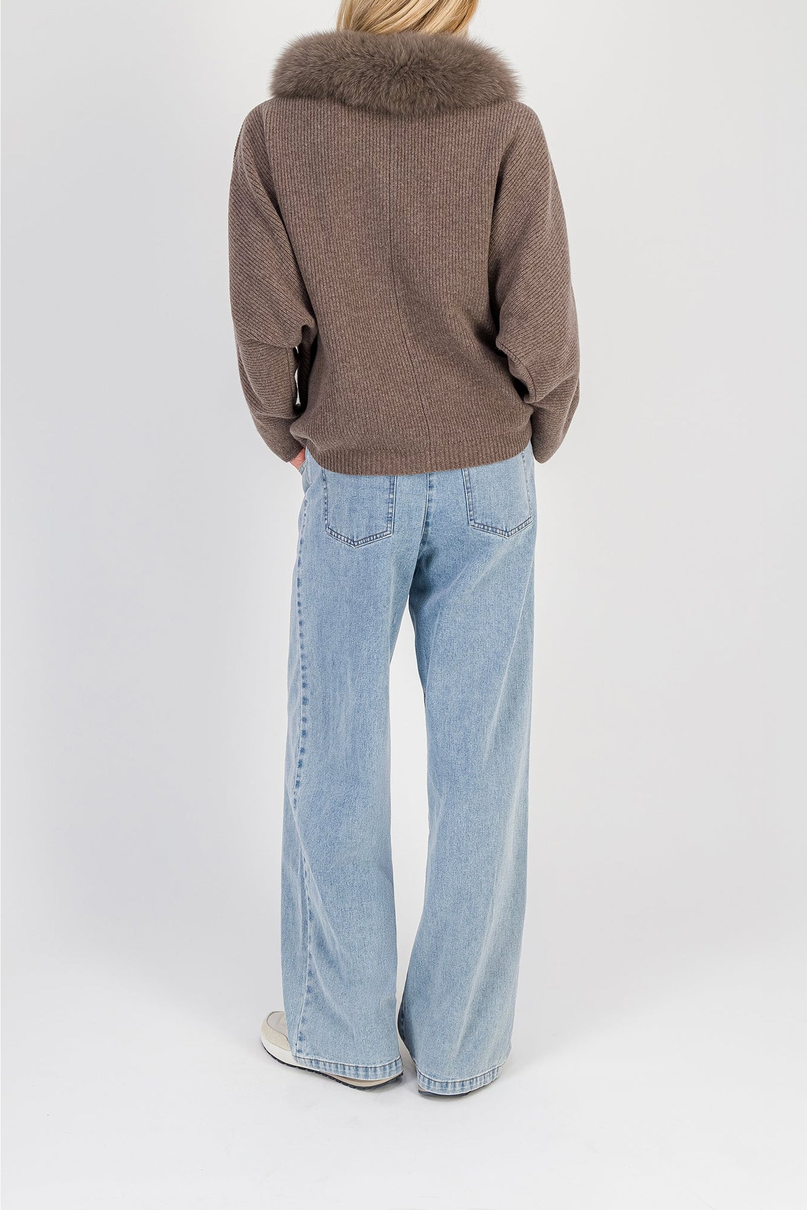 16 QTY NEW GILET COL FOURRURE