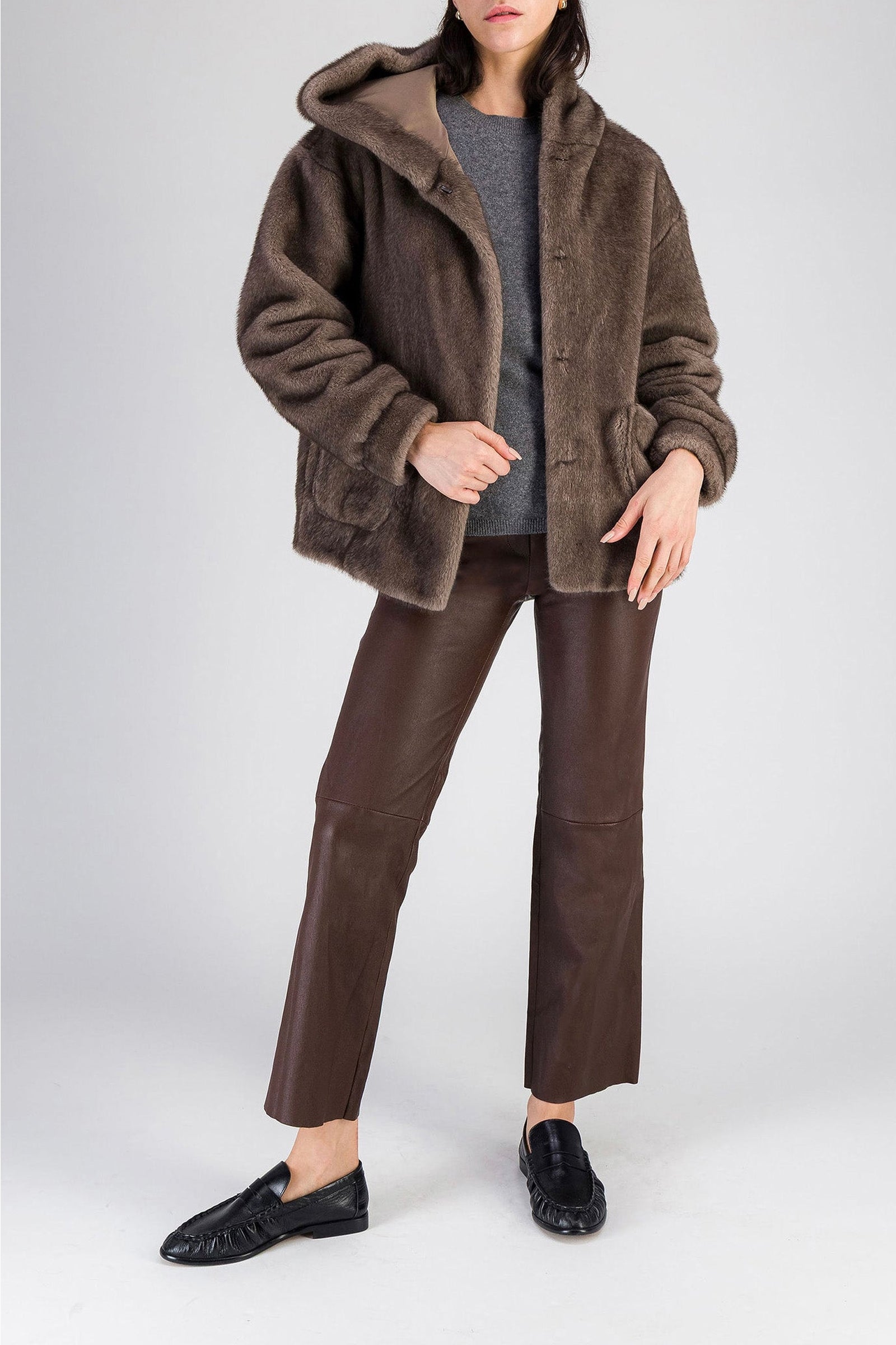 Manteau court à capuche effet vison - Iris