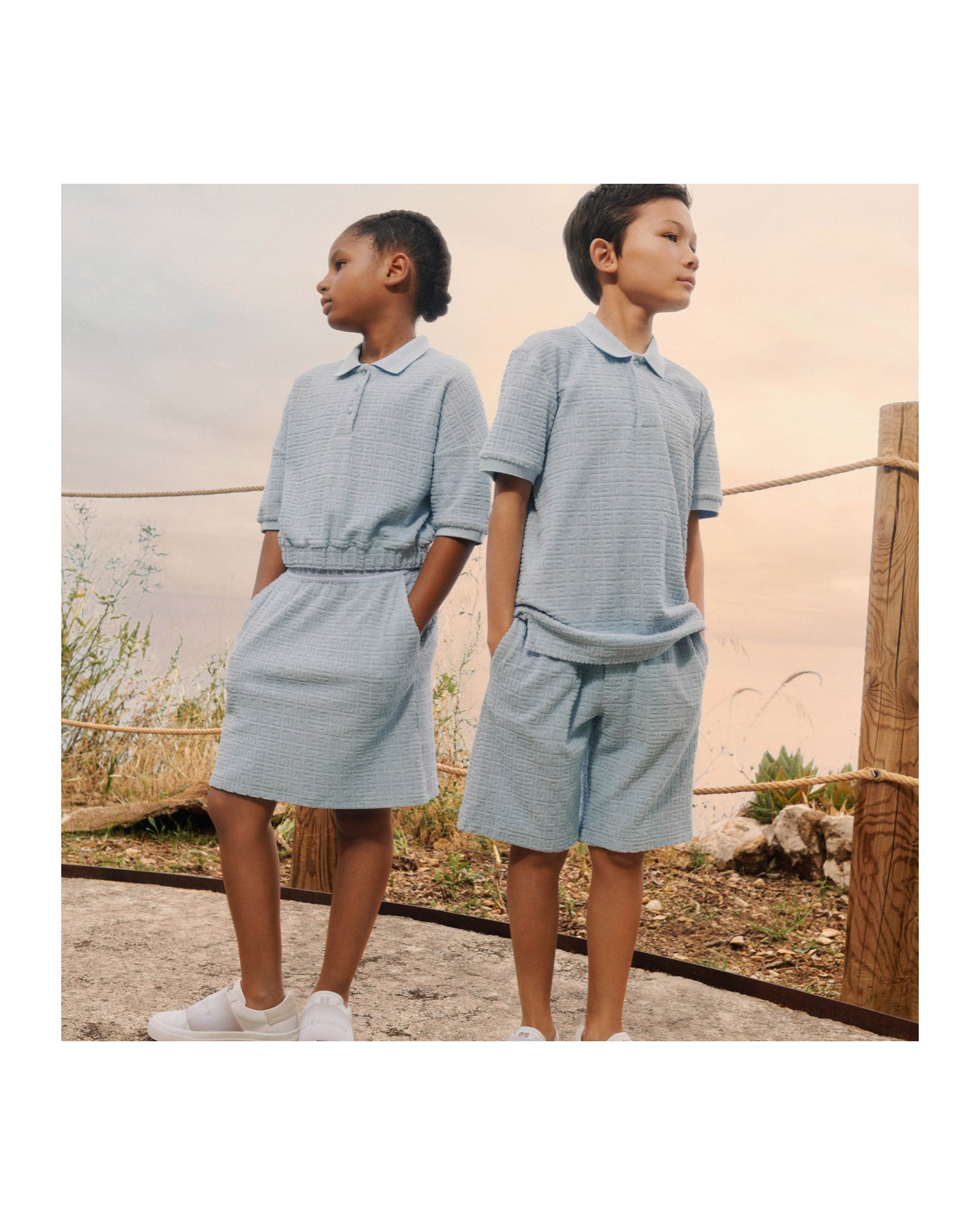Ensemble polo et jupe - Eau