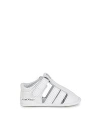 Chaussons ouvert avec brides en cuir de vache - Blanc