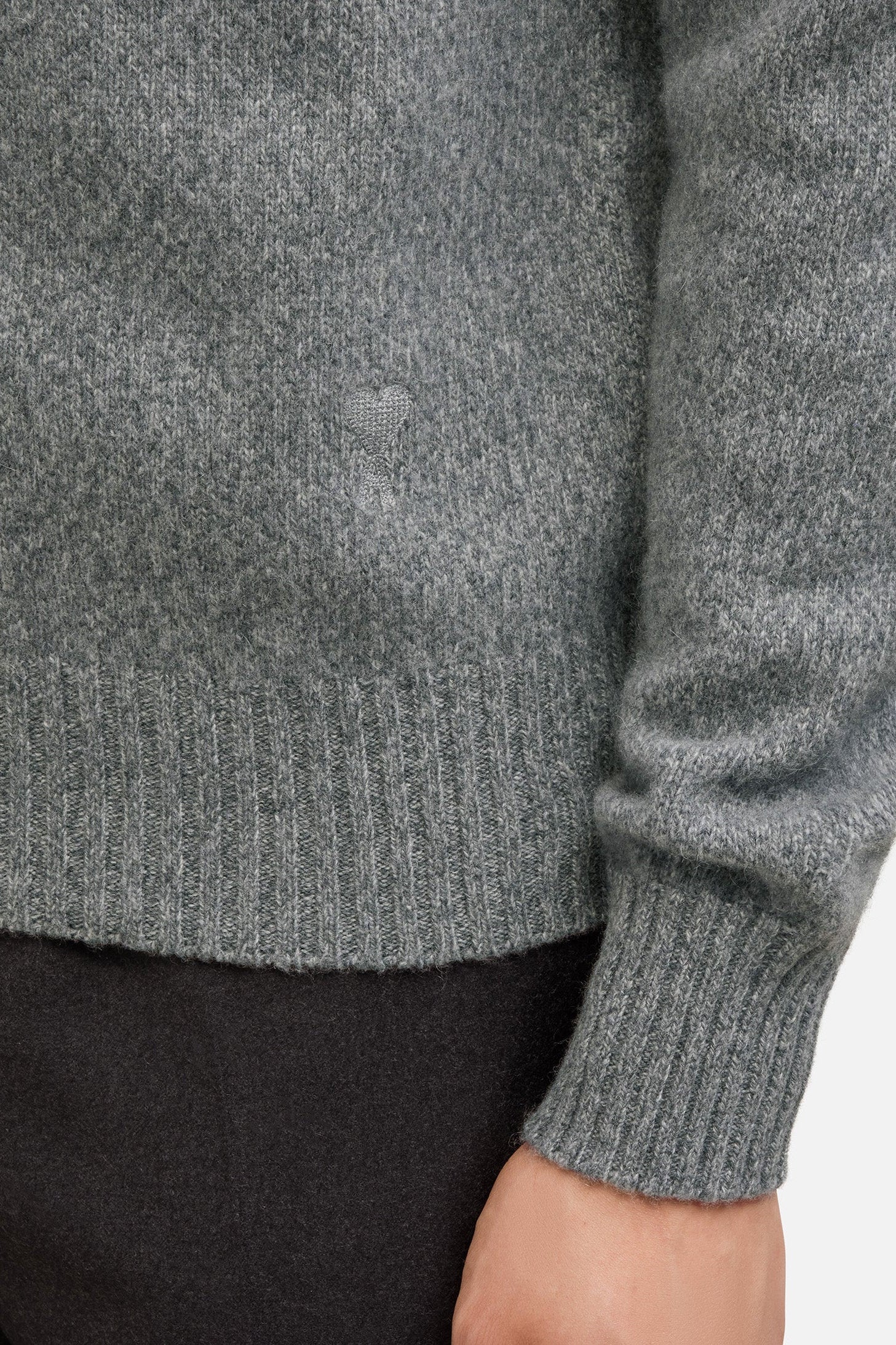 Pull col roulé à broderie Ami de Cœur en cachemire - Heather Grey