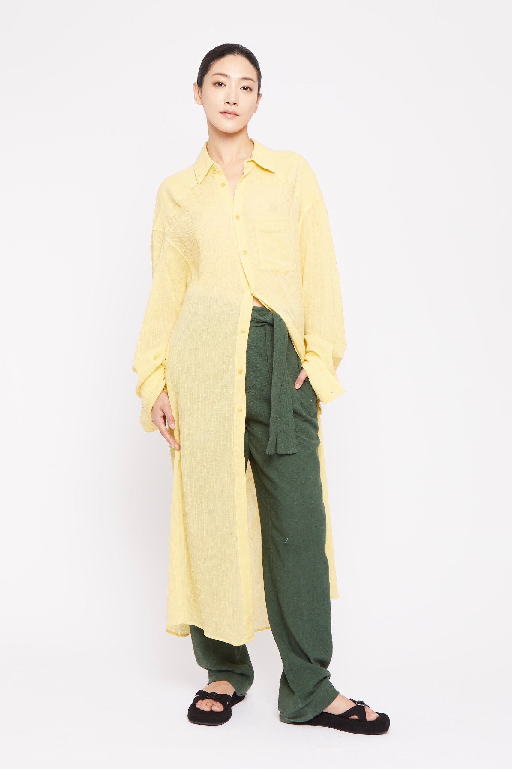 ZNOSTOCK_YELLOW ROBE HOLLAND - Yellow