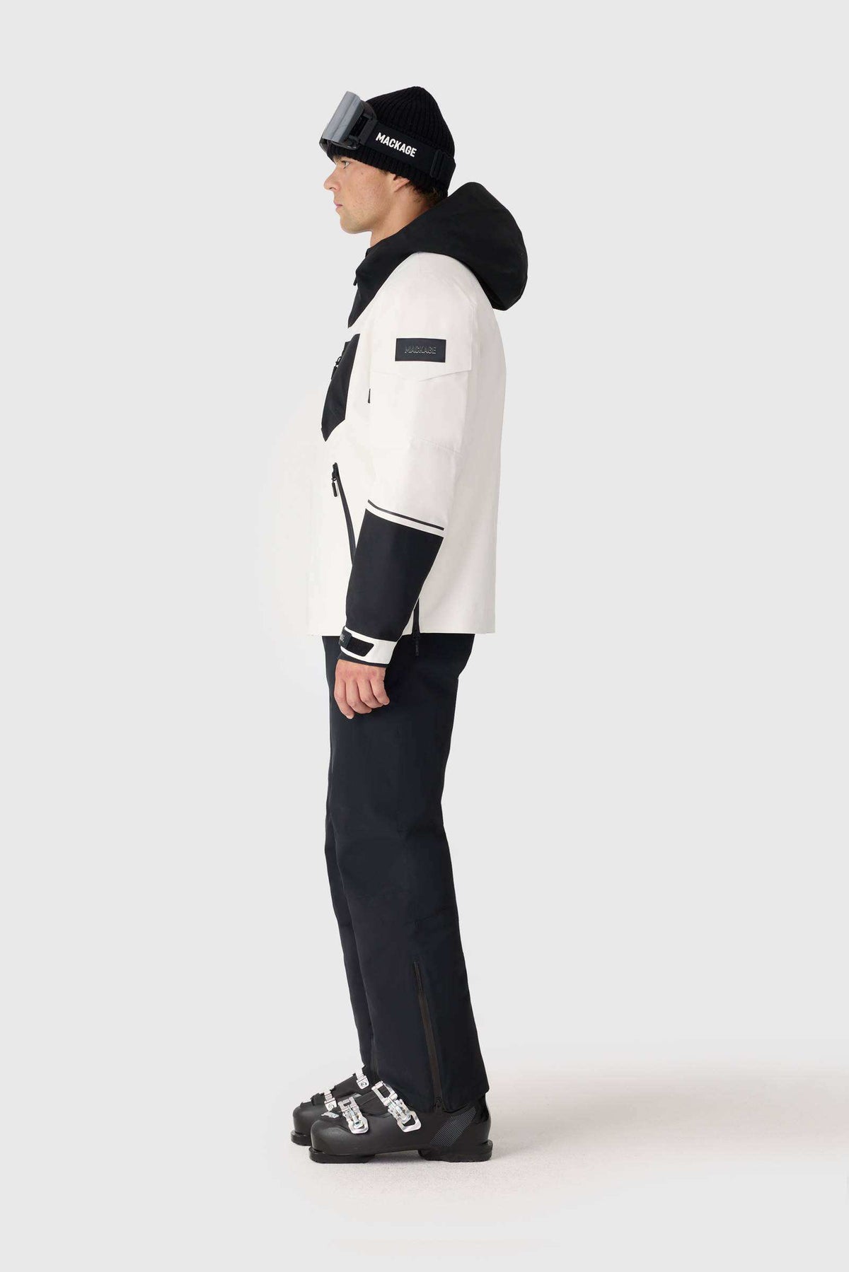 Off White Men's Hooded Rainwear/ Rainproof Jacket