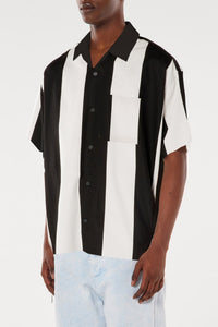Chemise col requin avec étiquette Ami en satin - Black & Off White
