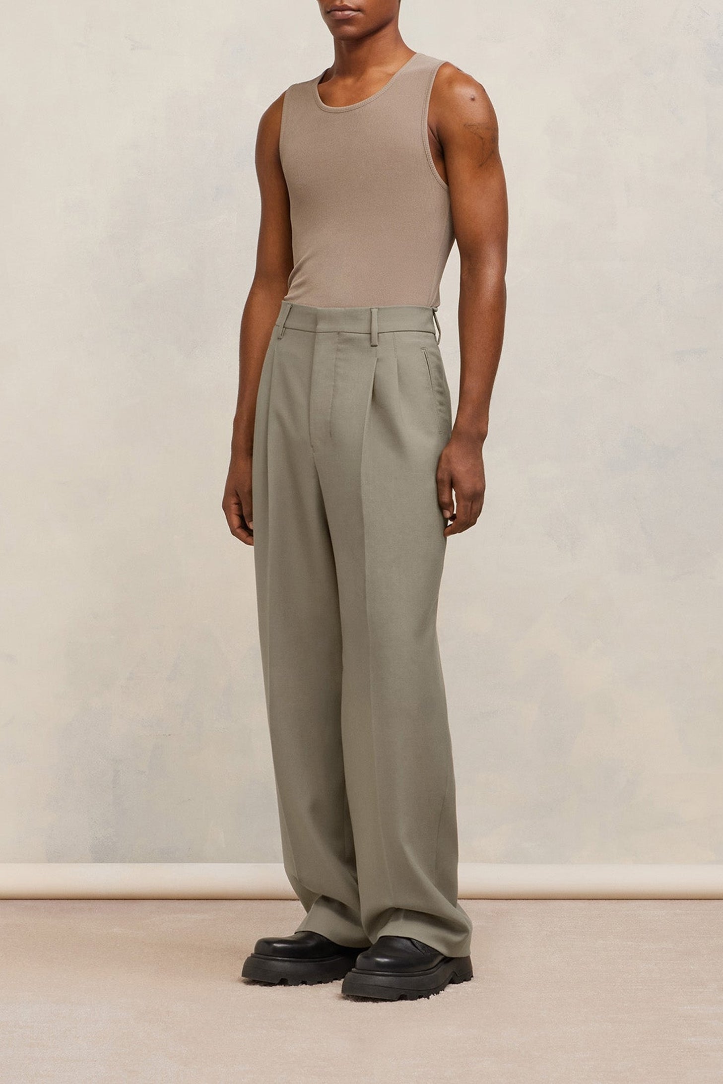 Pantalon droit en laine - Taupe