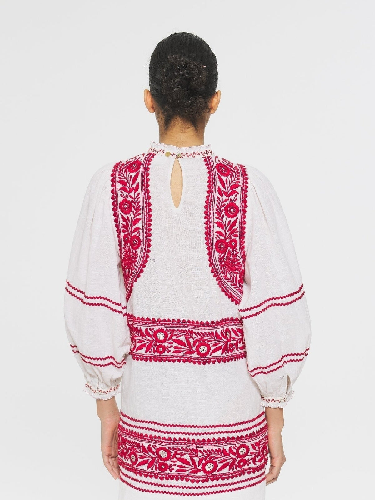 Robe courte brodée Huragian - Cream