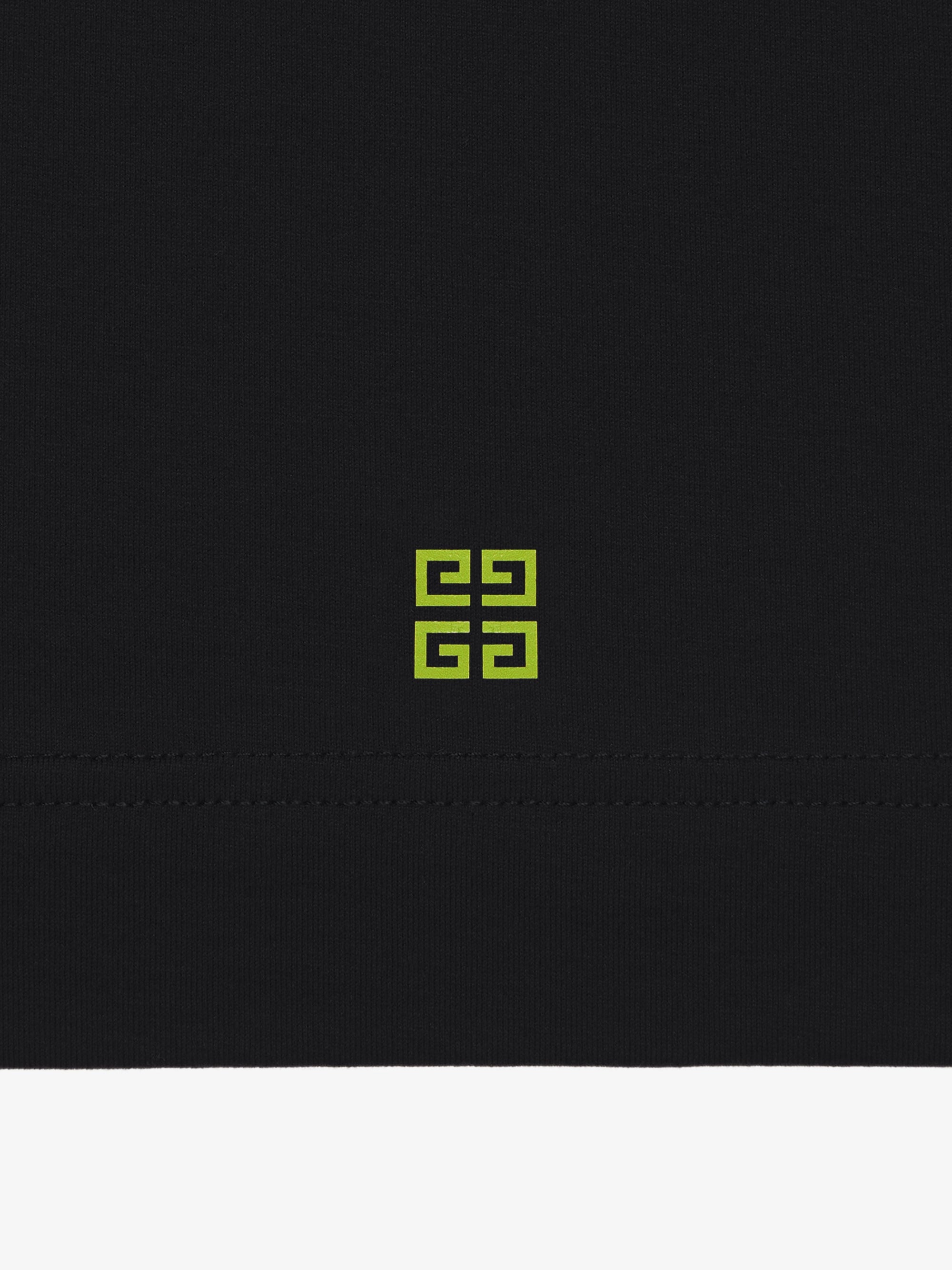 PRIDE CIRCLE GIVENCHY