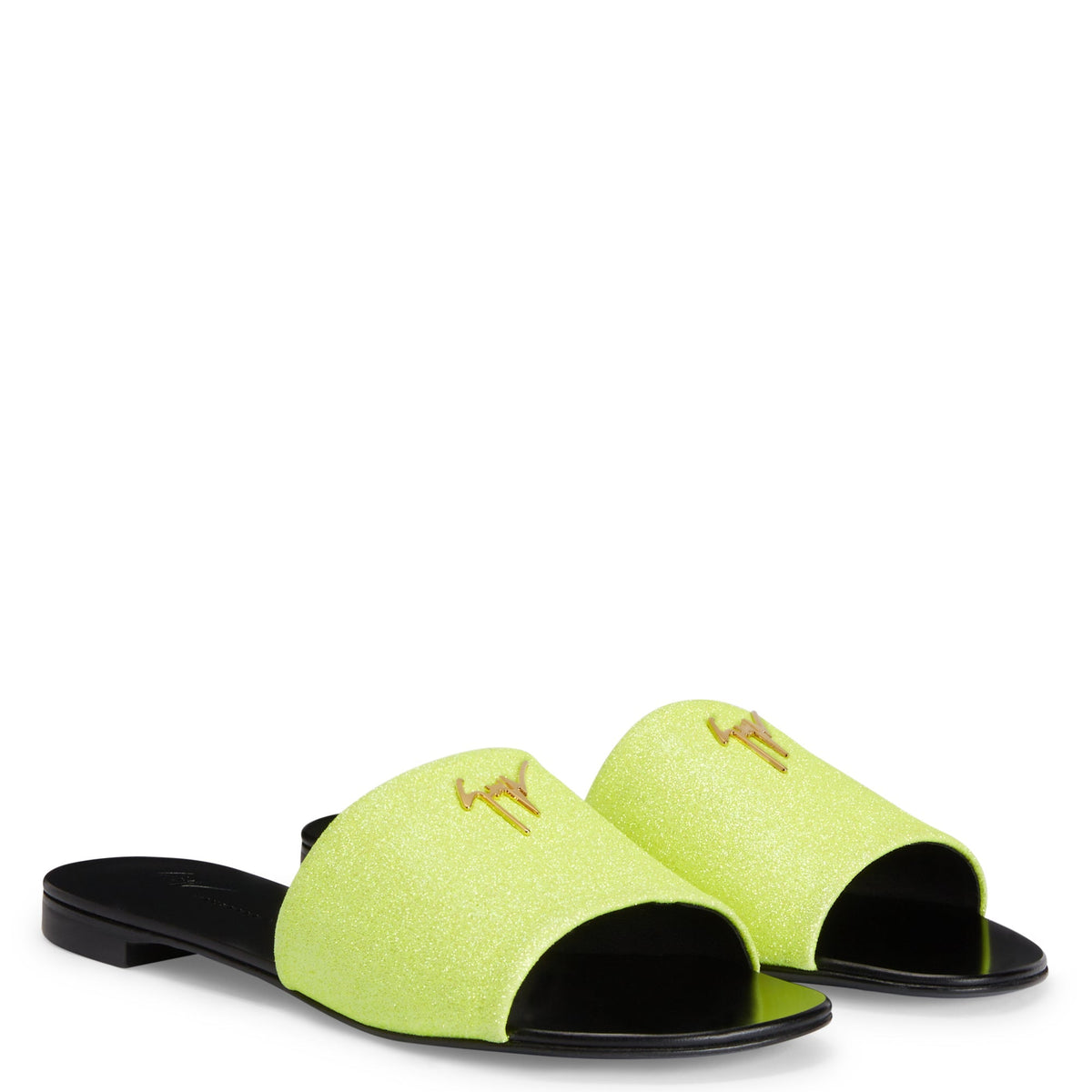 Souliers plats