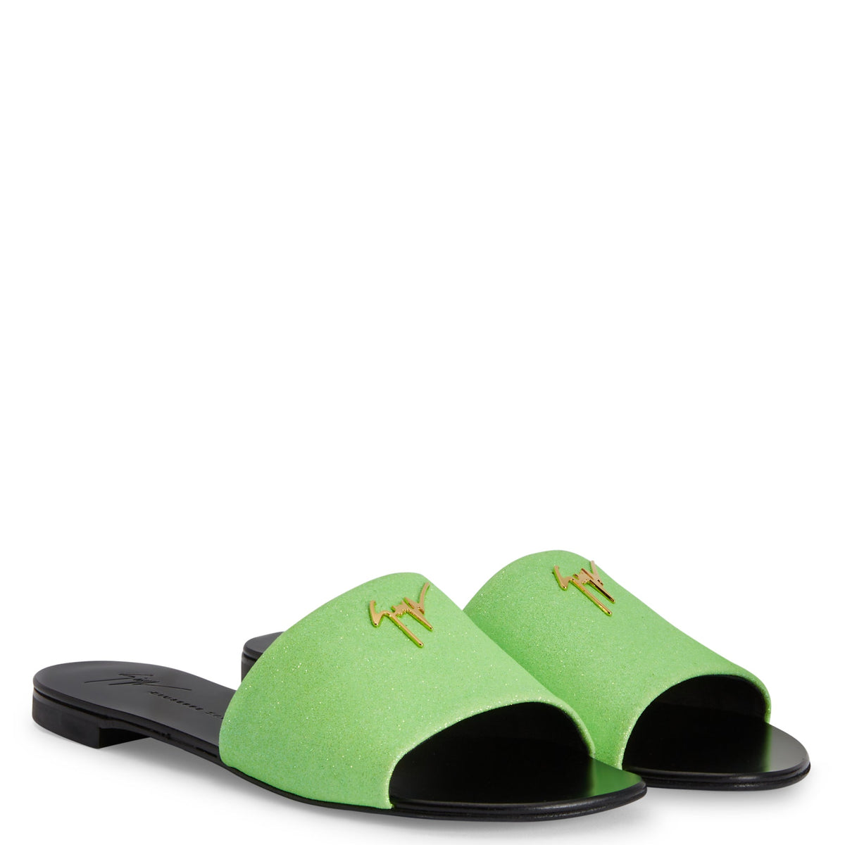 Souliers plats