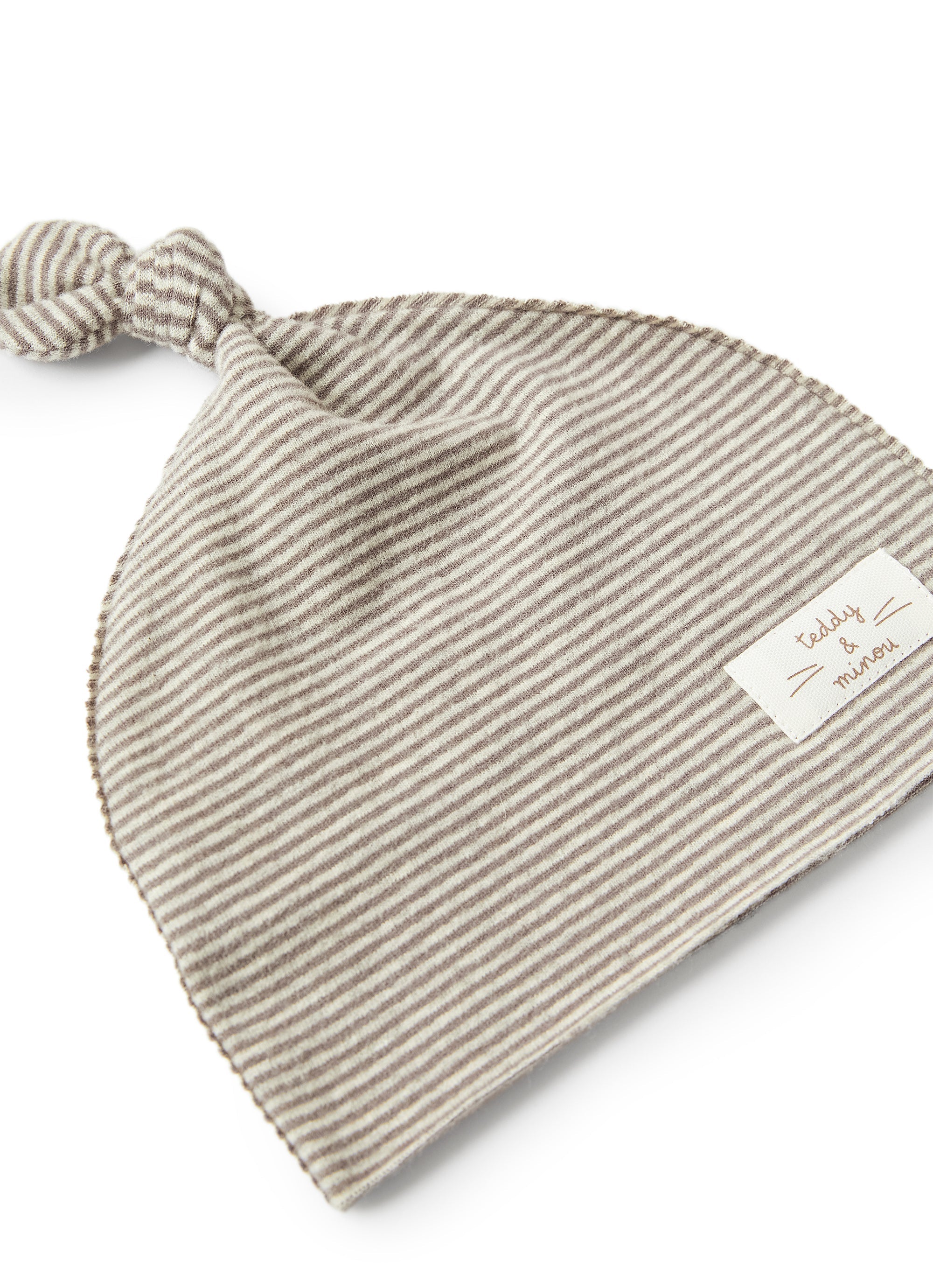 Set cappellino e scarpe a righe marroni