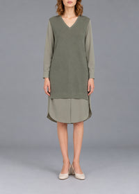 Robe à détails contrastants en soie - Kaki