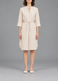 Robe droite ceinturée - Beige