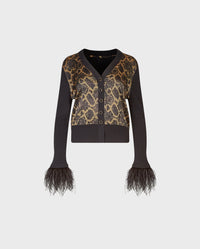 Scalebrown / Cardigan India