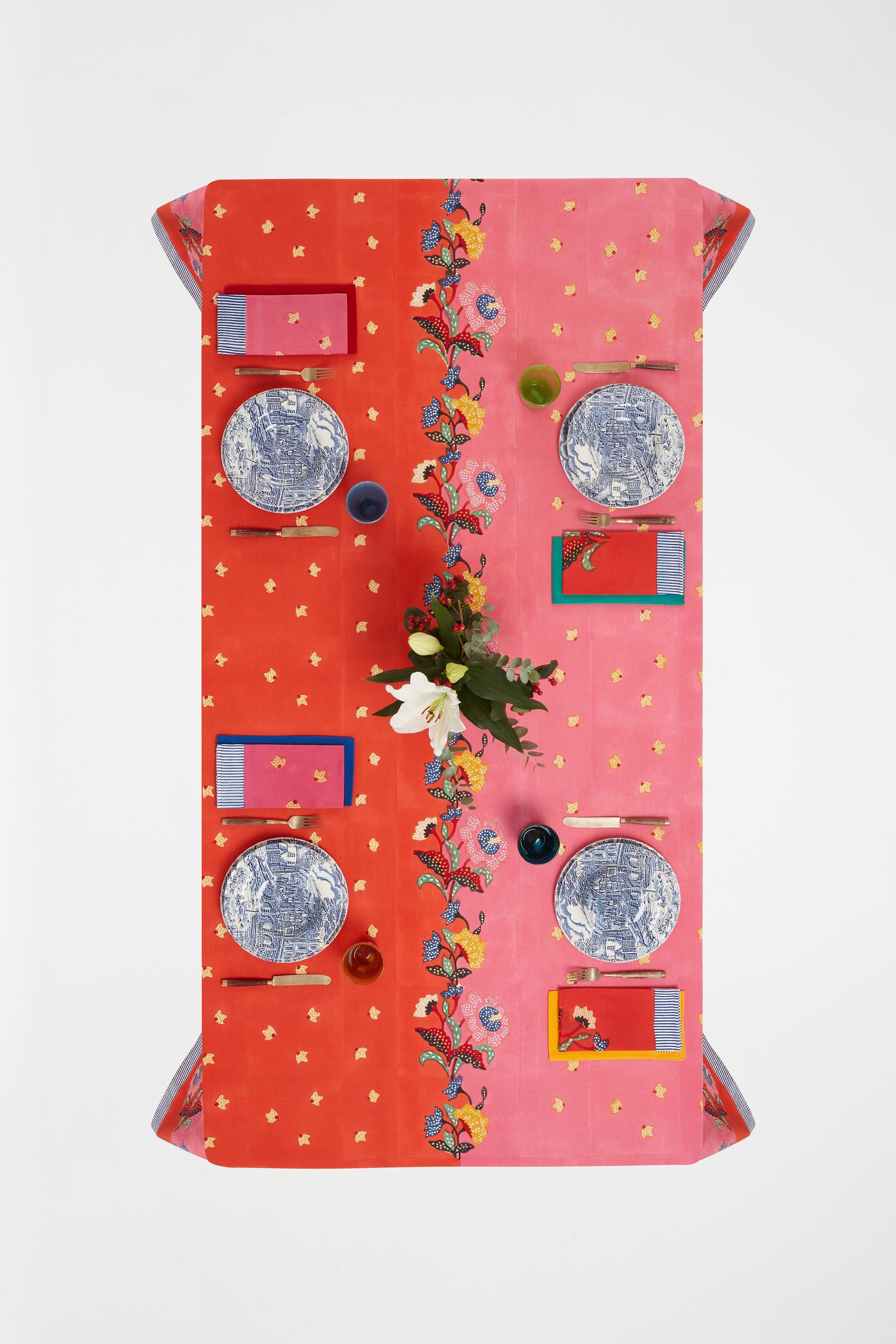 RECO PRIX : 175 // Cotton muslin cloth 220x220 cm Indonesian red rose