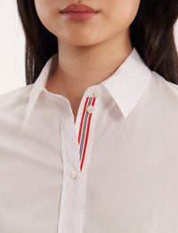 61qty RELIQUAT 50€ 6,8%  / Chemise cintrée Martin - White