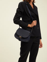1qty NEW  / Sac bandoulière Flâneur en cuir -  Blue Navy