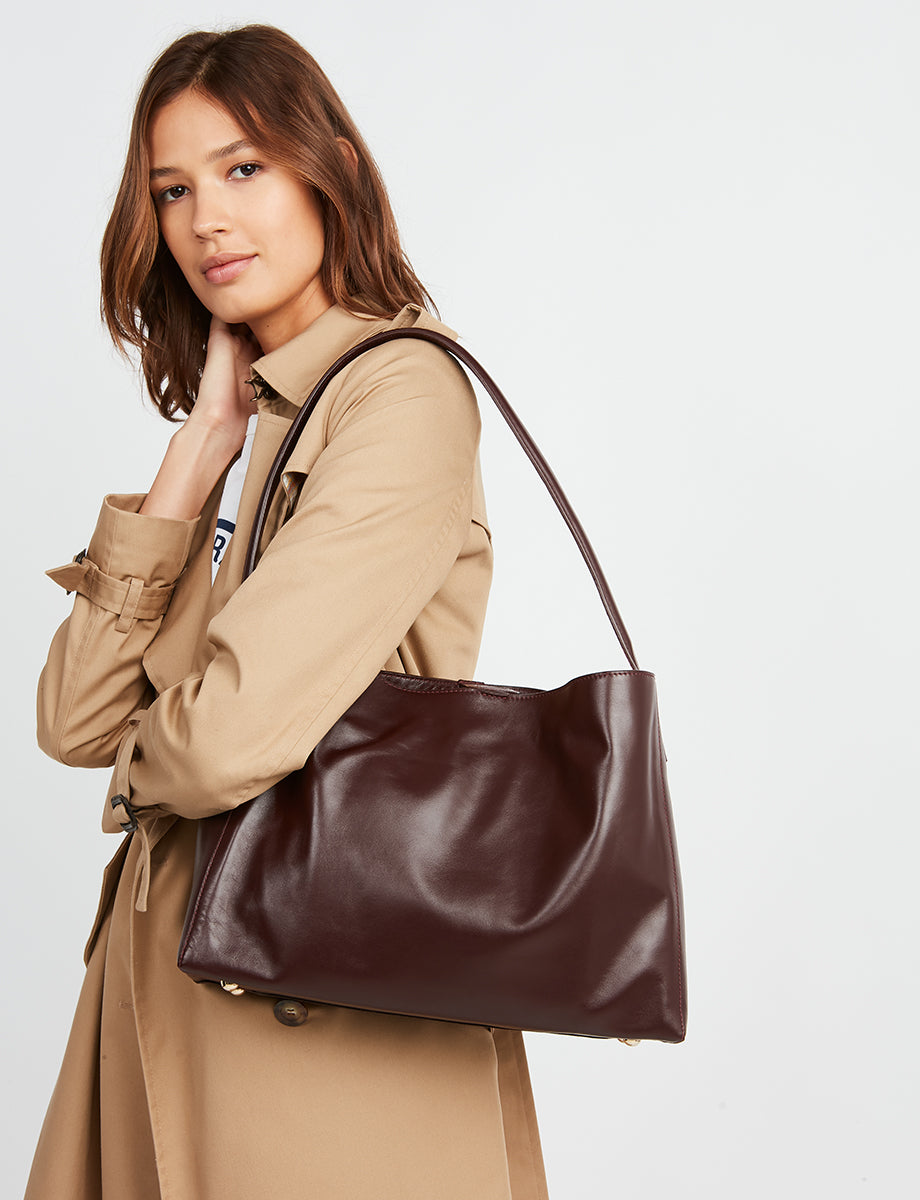 1qty NEW  / Sac bandoulière Léonore L en cuir -  Burgundy