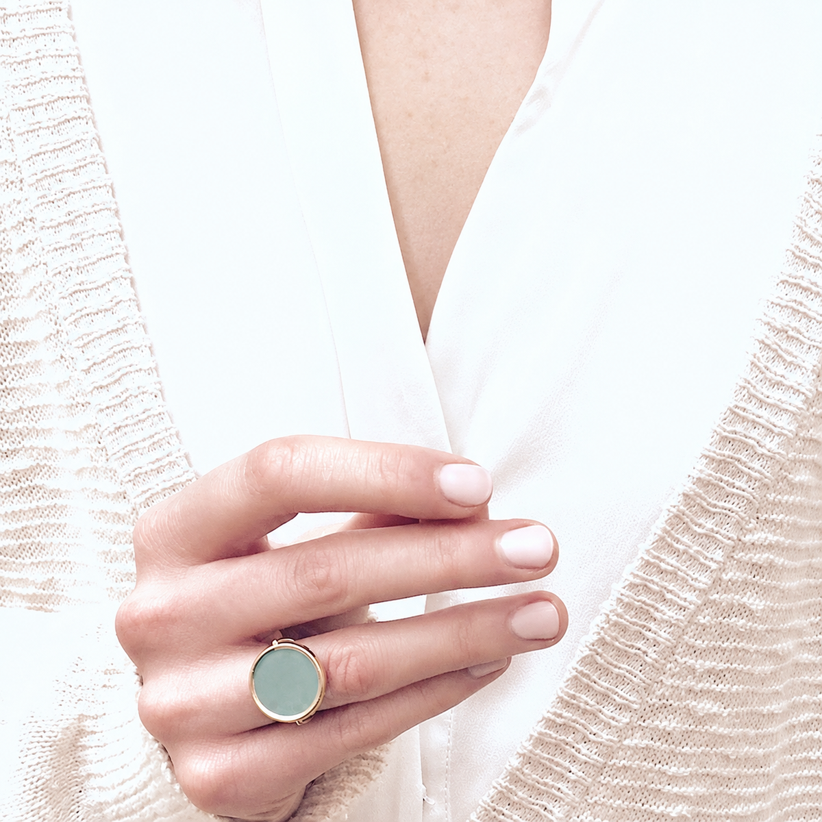 Bague Disc Ring en or blanc 18 carats et jade - Bleu
