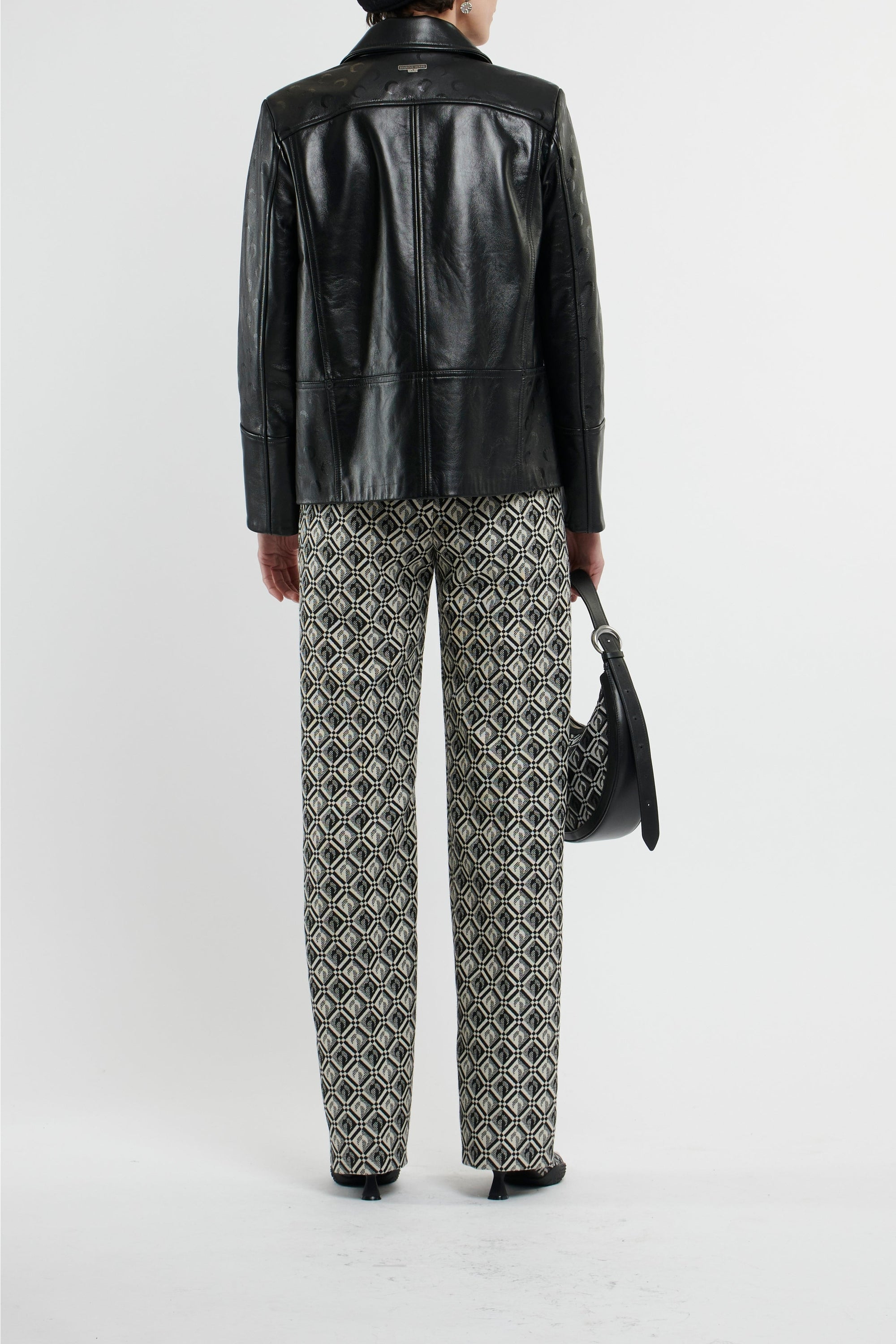 PRIX MARQUE : 550€_Black Veste - Black