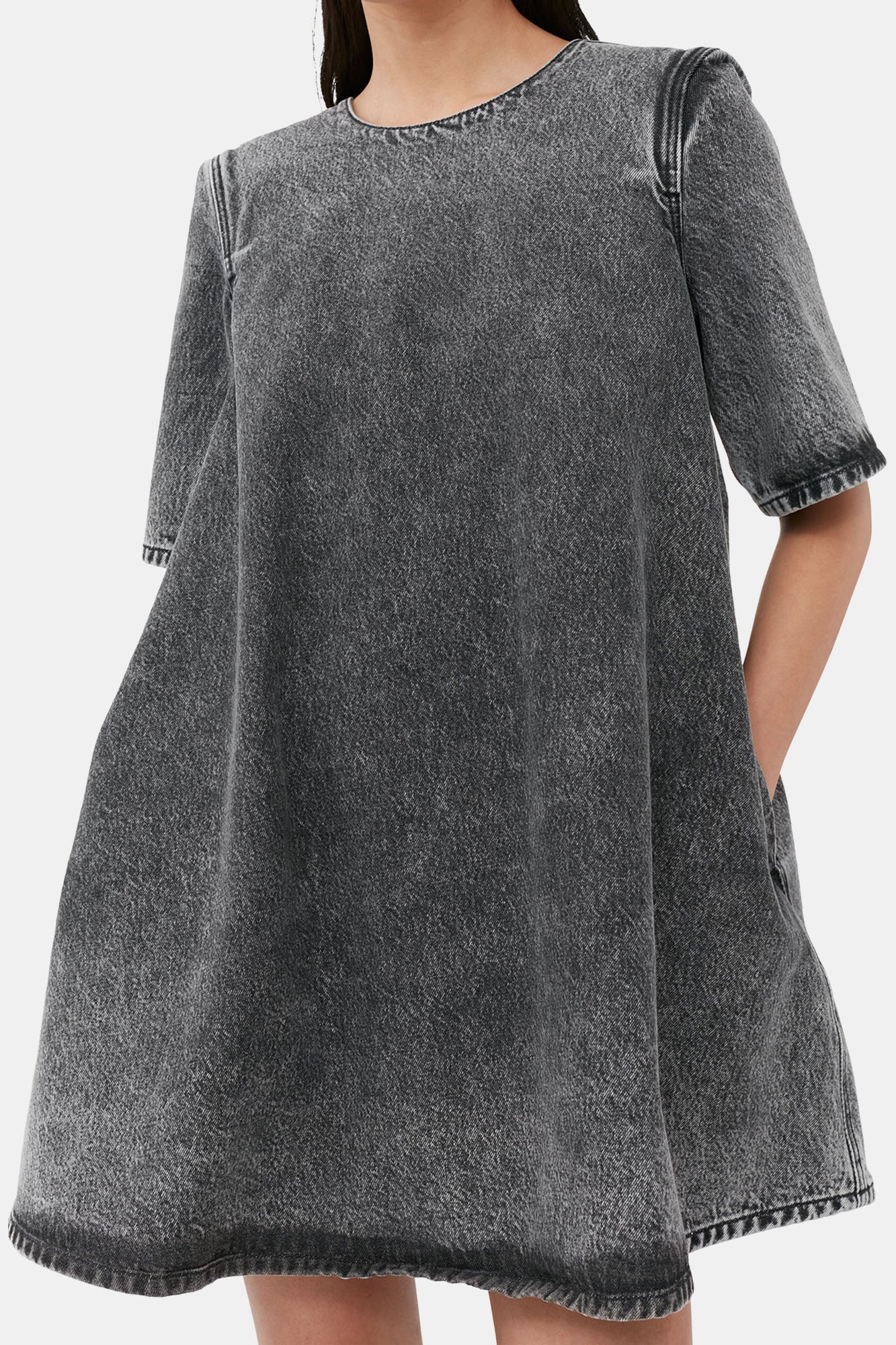 Robe courte trapèze délavé Snow en denim - Black Washed