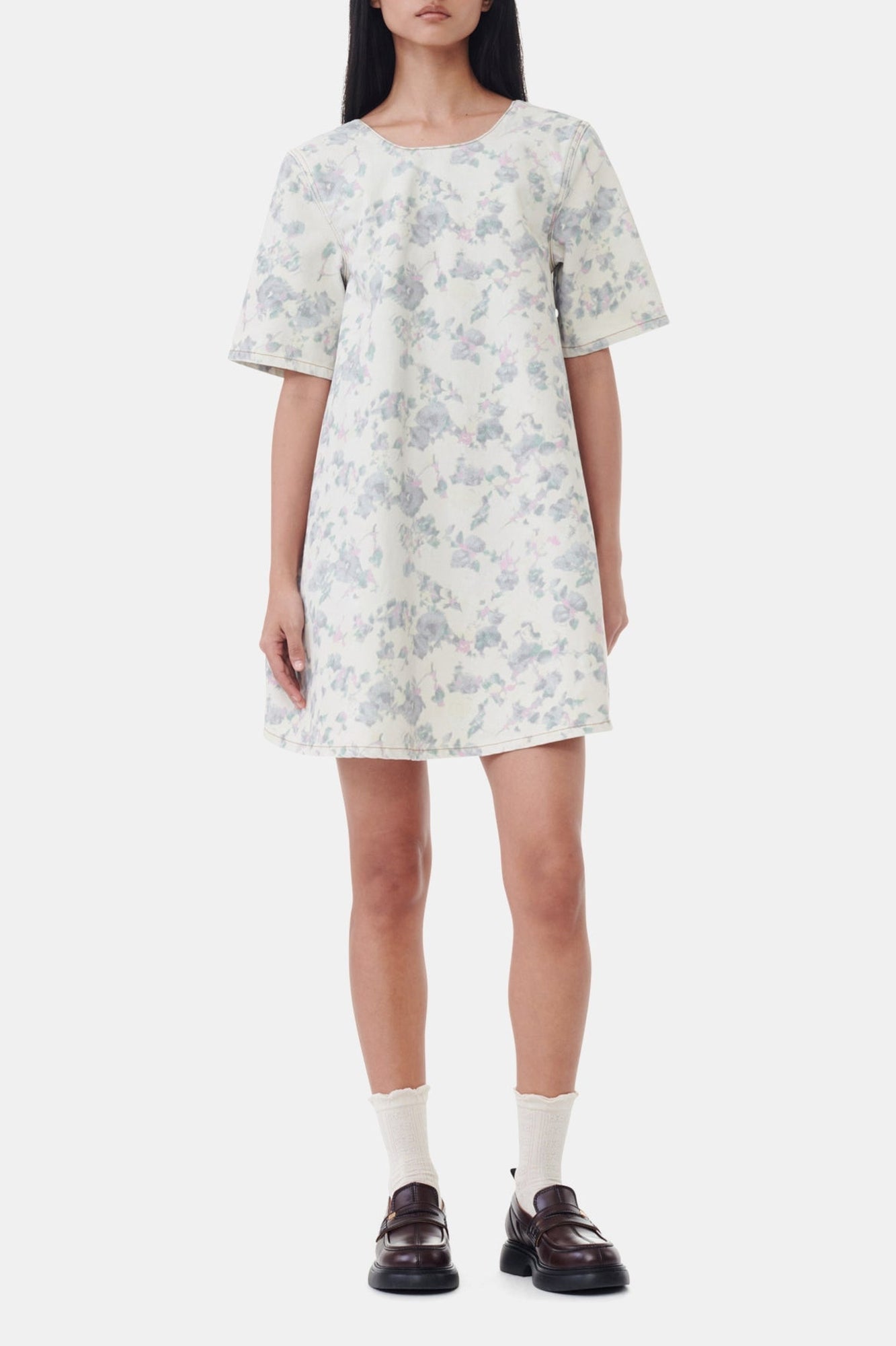 Robe courte imprimé dos nu en denim - Tofu