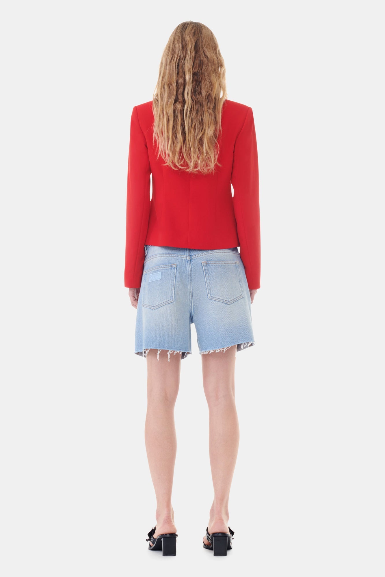 Short à bords francs en denim - Tint Wash