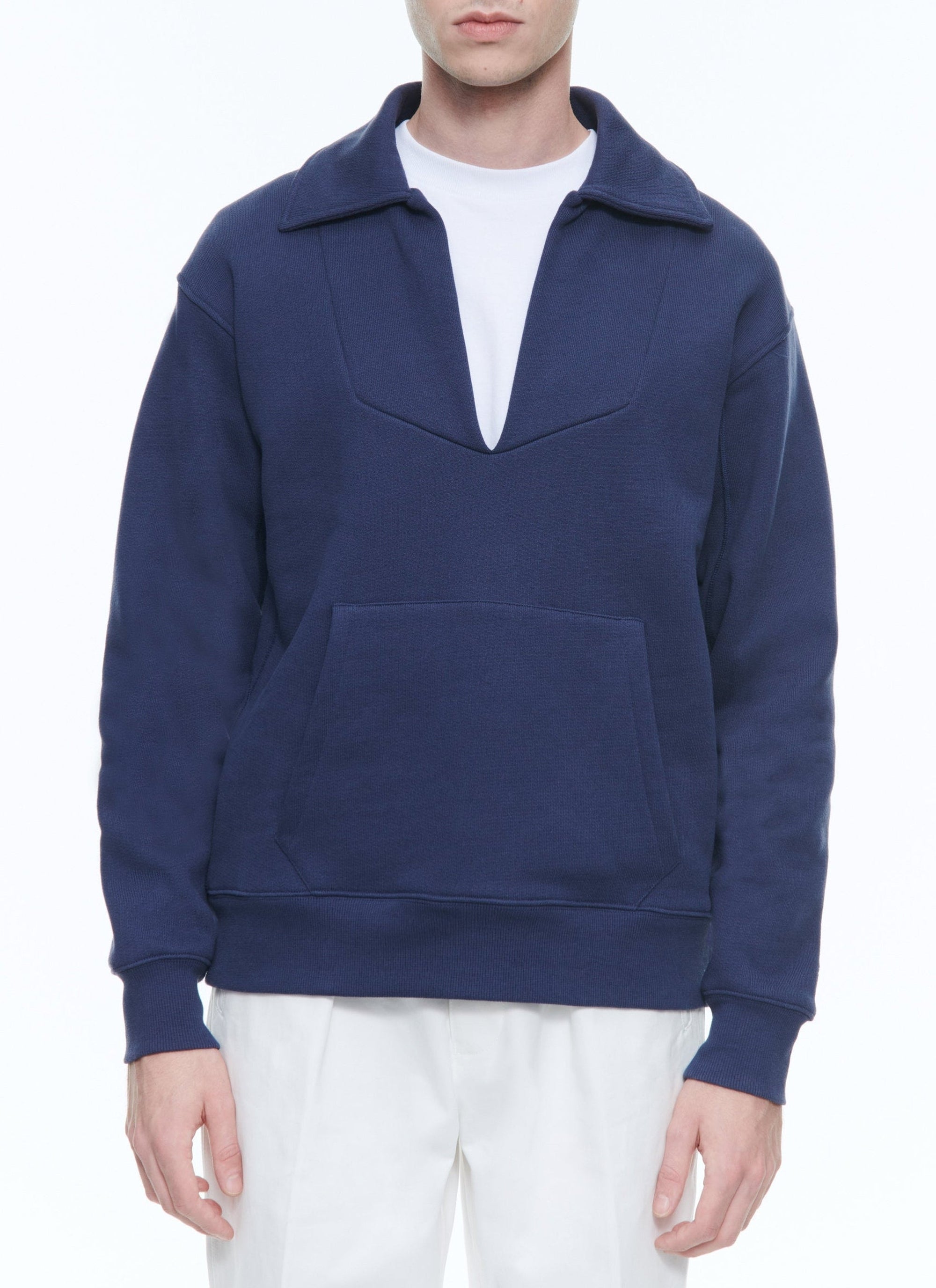 Sweatshirt à col V et poche - Marine