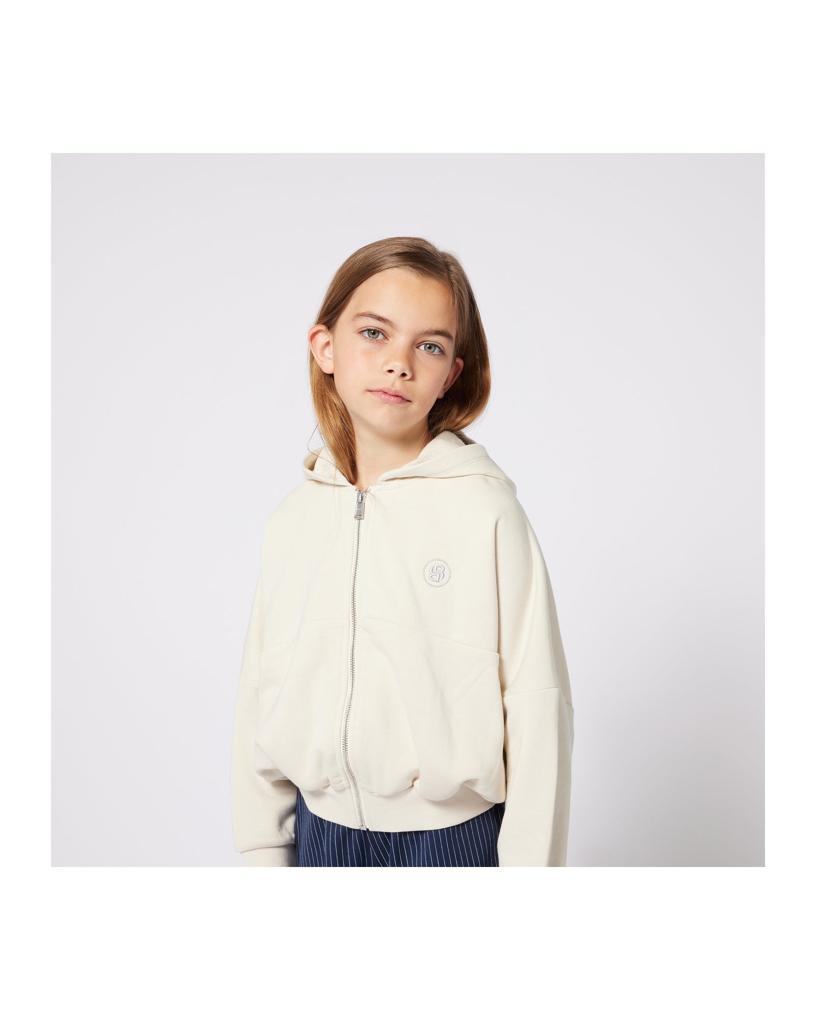 CARDIGAN A CAPUCHE
