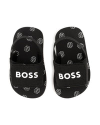 Court shoes with strap fastening - Black