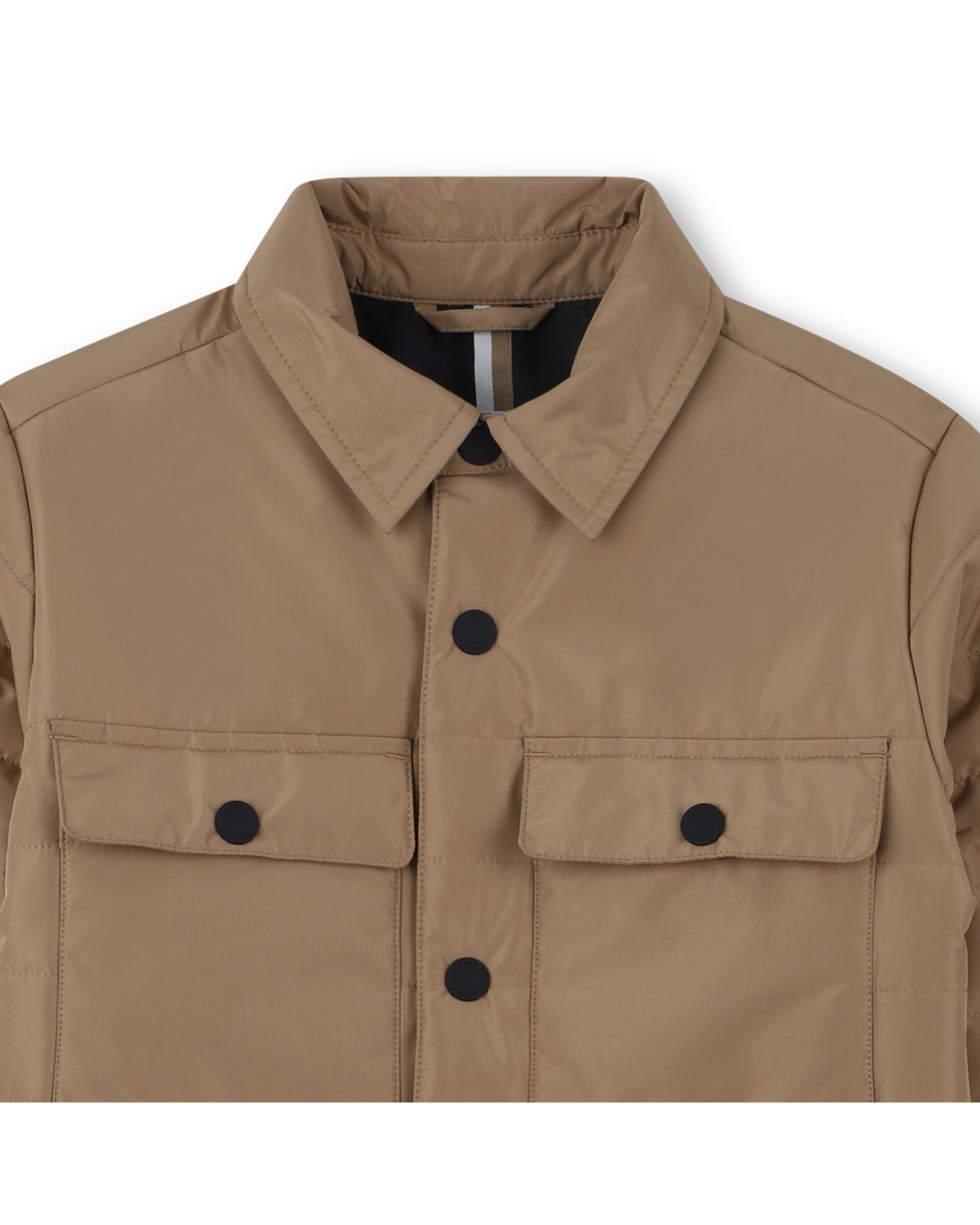 VESTE