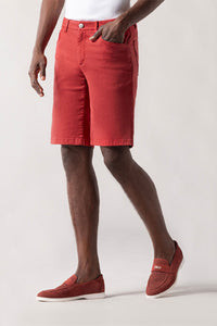 Washed and distressed shorts - Red