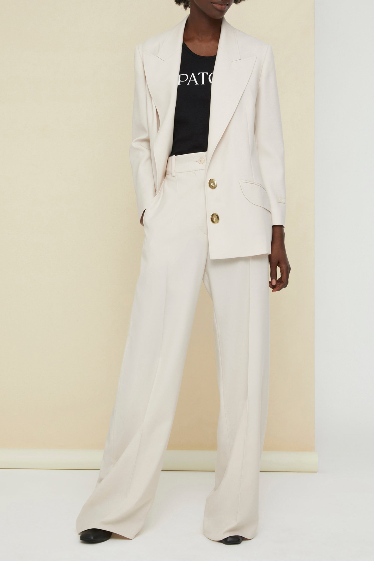 Veste en laine à bouton bijou - Champagne