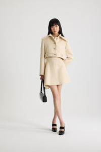 No Label Snowberry White / Veste courte ceinturée en tweed de laine mélangée éco-responsable