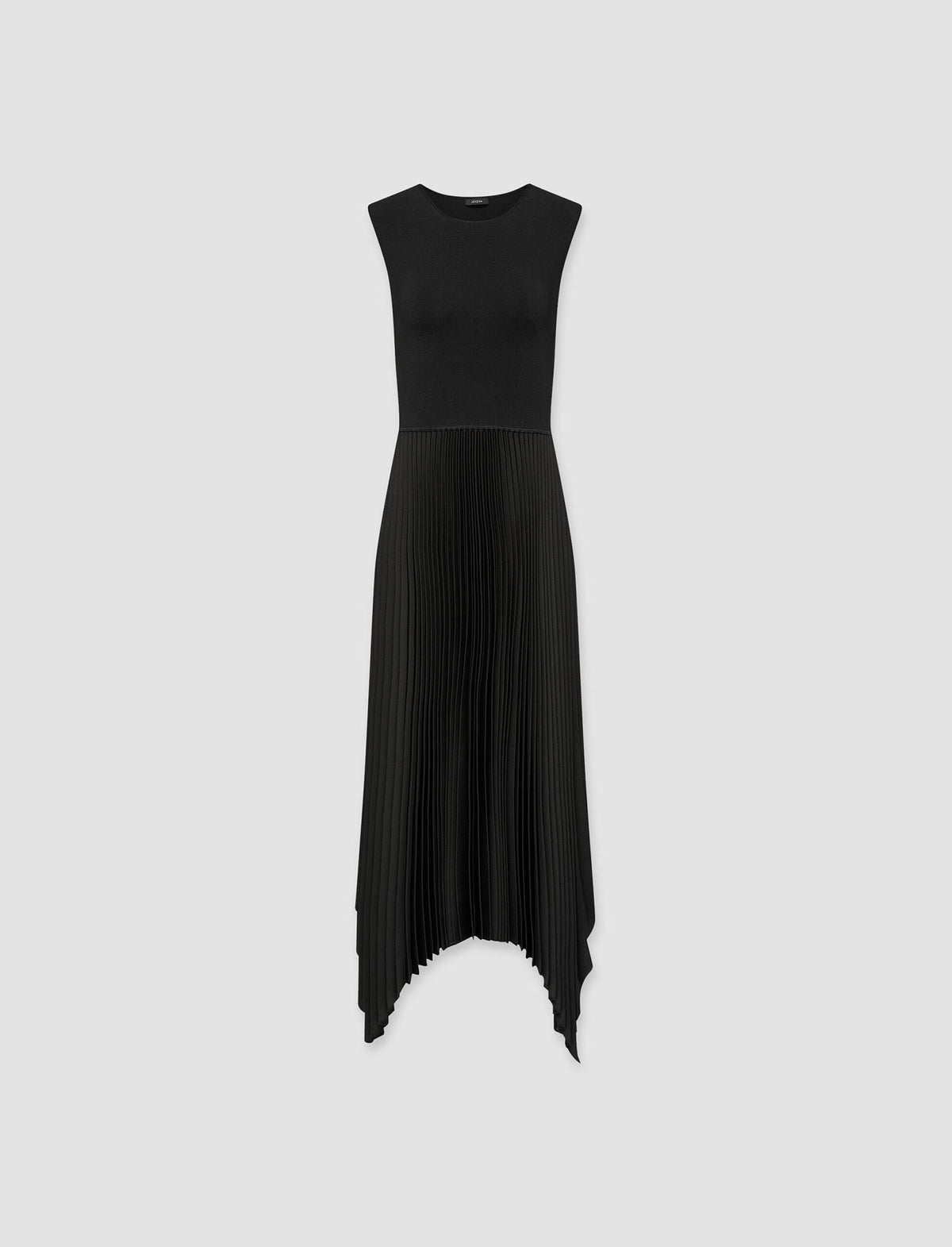 Black Robe - Black
