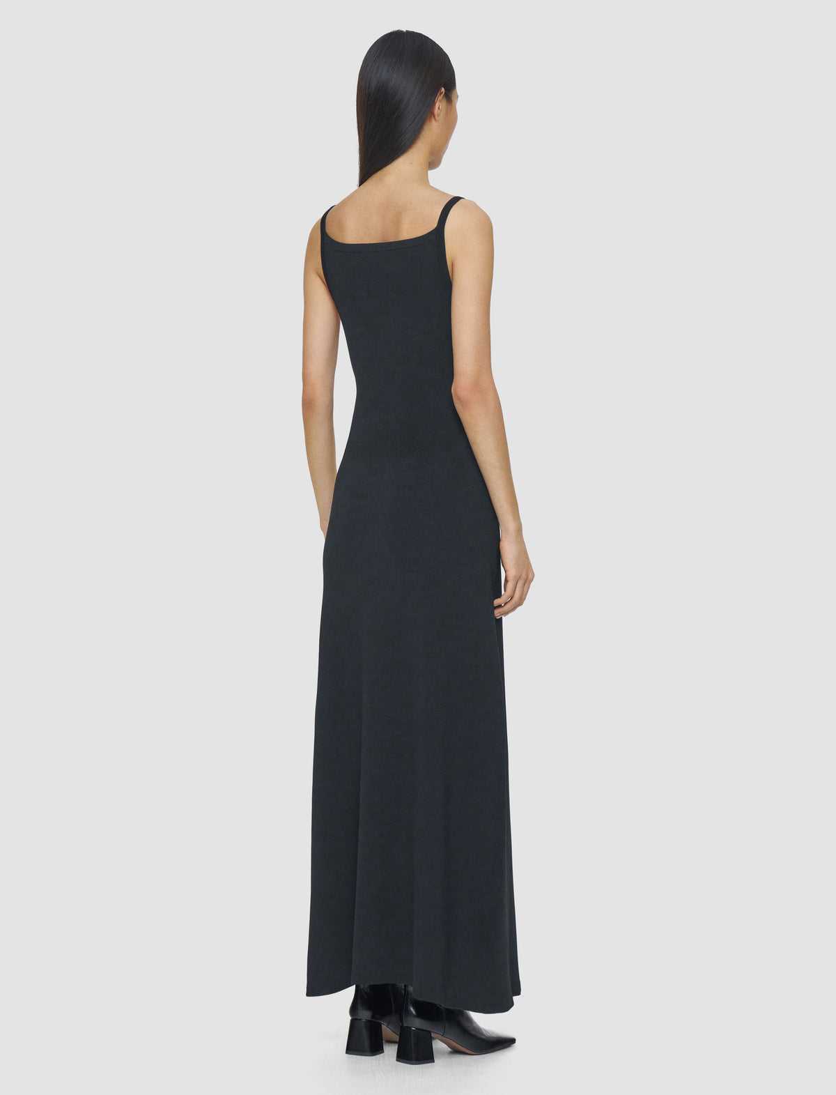 Black Robe - Black